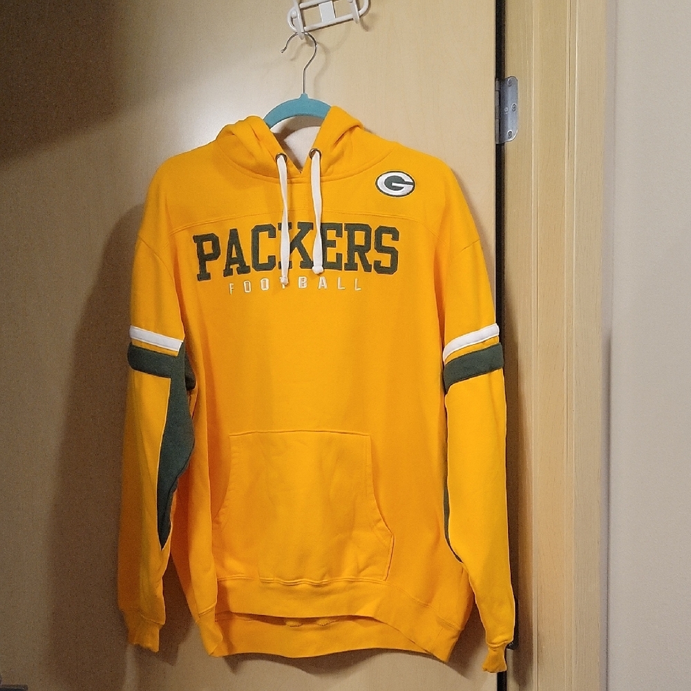 NFL Team Apparel Yellow/White Hoodie with Green Accents Sz Medium Plush